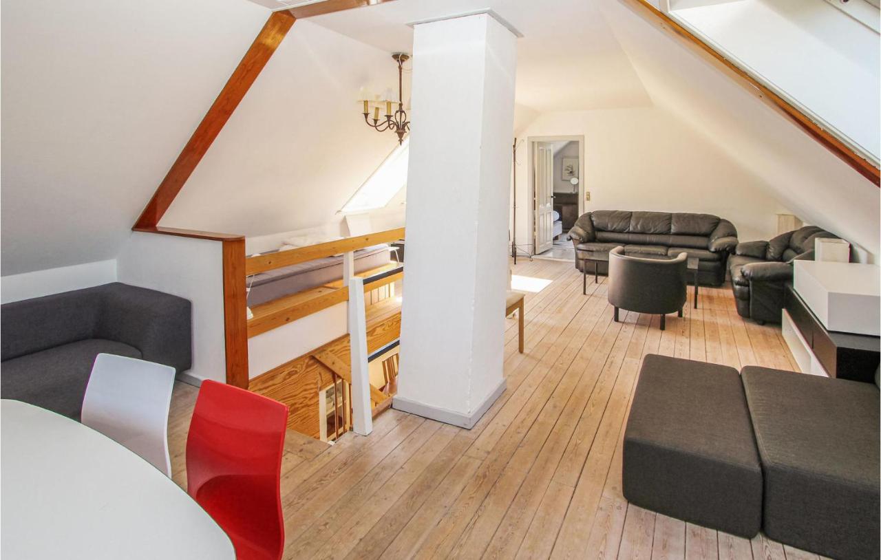 2 Bedroom Awesome Home In Samso Nordby  Exteriör bild