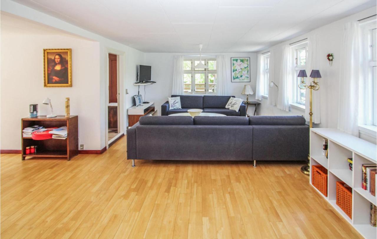 2 Bedroom Awesome Home In Samso Nordby  Exteriör bild