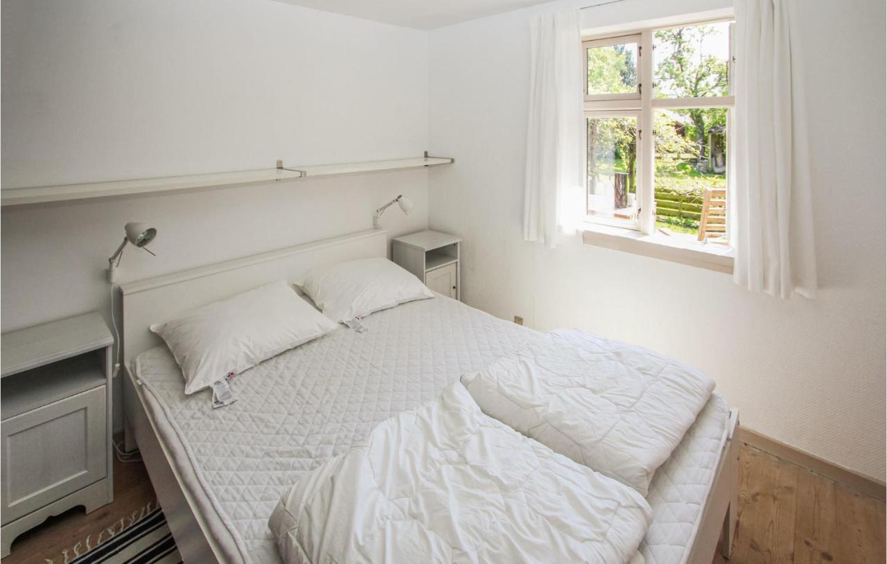 2 Bedroom Awesome Home In Samso Nordby  Exteriör bild