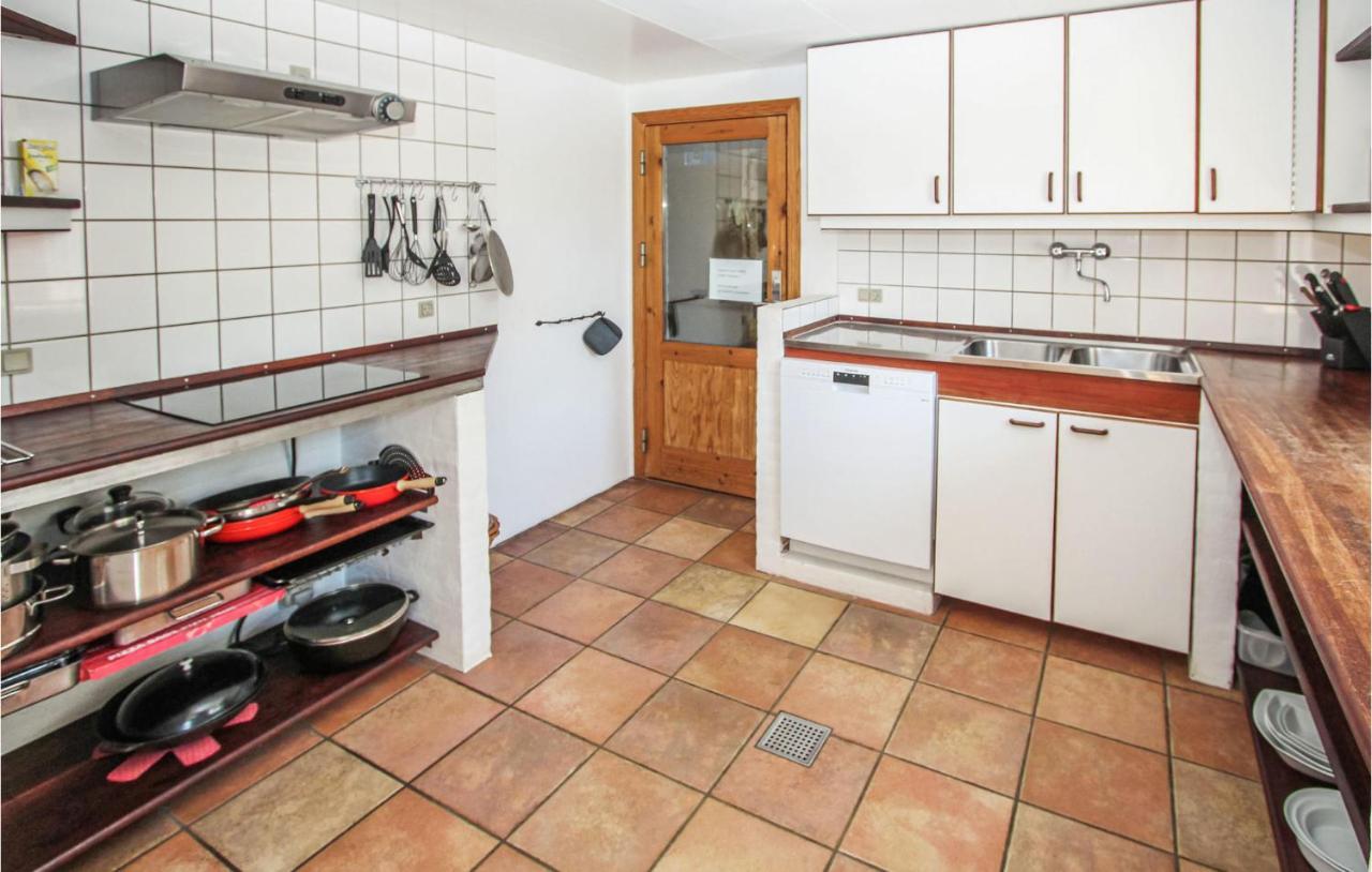 2 Bedroom Awesome Home In Samso Nordby  Exteriör bild